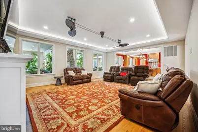 12900 Quail Run Court, Darnestown, MD 20878 - Photo 9