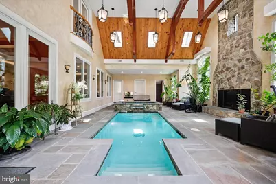 12900 Quail Run Court, Darnestown, MD 20878 - Photo 13