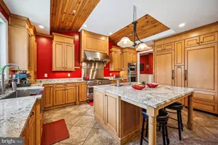 12900 Quail Run Ct, Darnestown, MD 20878 - Photo 23