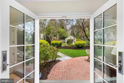 112 Summerfield Road, Chevy Chase, MD 20815 - Photo 15