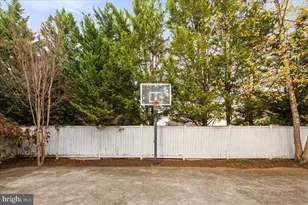 10400 Montgomery Ave, Kensington, MD 20895 - Photo 81