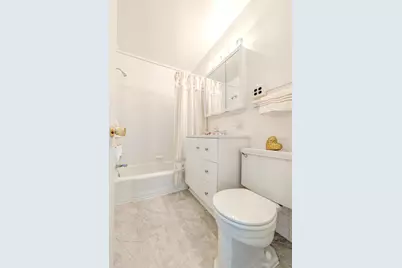 10500 Montrose Avenue #203, Bethesda, MD 20814 - Photo 11