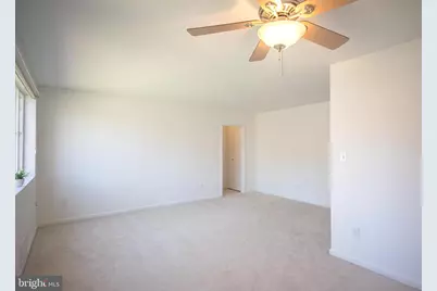10500 Montrose Avenue #203, Bethesda, MD 20814 - Photo 17