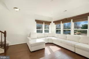 123 Copley Cir, Gaithersburg, MD 20878 - Photo 5