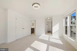 123 Copley Cir, Gaithersburg, MD 20878 - Photo 17