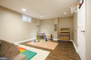 202 Baden St, Silver Spring, MD 20901 - Photo 37