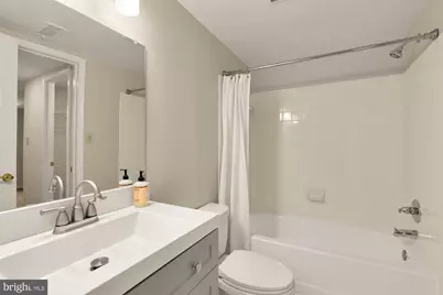 4808 Moorland Lane #614, Bethesda, MD 20814 - Photo 15