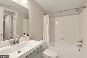 4808 Moorland Ln, Bethesda, MD 20814 - Photo 15