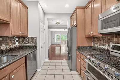 18733 Falling River Drive, Gaithersburg, MD 20879 - Photo 13