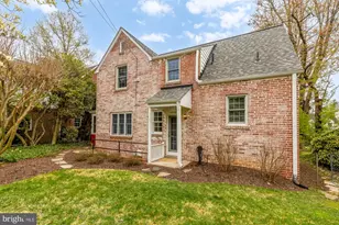 4809 Wellington Dr, Chevy Chase, MD 20815 - Photo 45