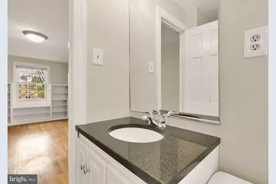 4809 Wellington Drive, Chevy Chase, MD 20815 - Photo 21