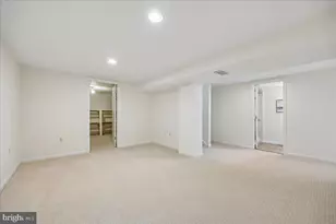 9814 Gartrell Pl, Kensington, MD 20895 - Photo 23