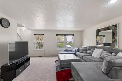 11506 Aberstraw Way, Germantown, MD 20876 - Photo 9