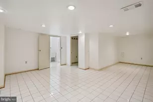 11817 Charen Ln, Potomac, MD 20854 - Photo 73