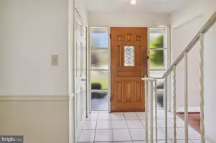 11817 Charen Ln, Potomac, MD 20854 - Photo 11