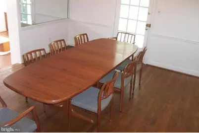 9405 Locust Hill Road, Bethesda, MD 20814 - Photo 11