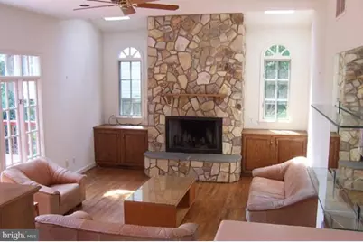 9405 Locust Hill Road, Bethesda, MD 20814 - Photo 7