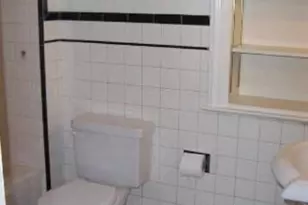 9405 Locust Hill Rd, Bethesda, MD 20814 - Photo 17