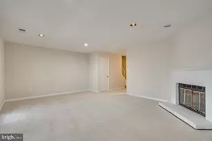 33 Lake Park Ct, Germantown, MD 20874 - Photo 25