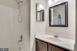 33 Lake Park Ct, Germantown, MD 20874 - Photo 21