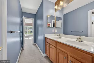 13904 Carlson Farm Dr, Germantown, MD 20874 - Photo 21