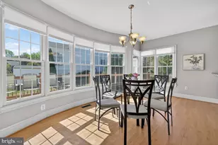 13904 Carlson Farm Dr, Germantown, MD 20874 - Photo 9