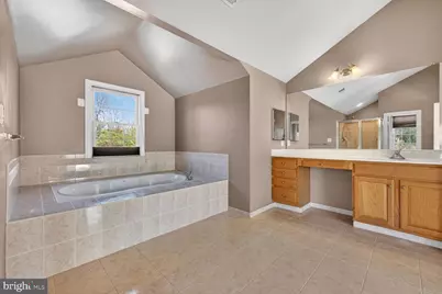 13904 Carlson Farm Drive, Germantown, MD 20874 - Photo 15