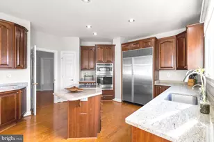 14008 Loblolly Terrace, Rockville, MD 20850 - Photo 11