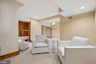 6317 Poe Rd, Bethesda, MD 20817 - Photo 35