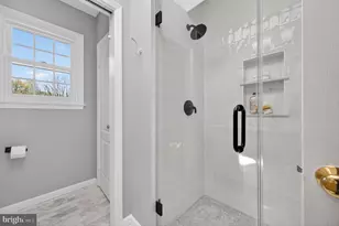 20116 Sweet Meadow Ln, Gaithersburg, MD 20882 - Photo 53