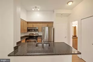 7500 Woodmont Ave, Bethesda, MD 20814 - Photo 7