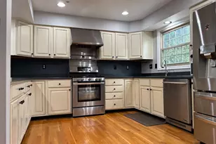 10166 Treble Ct, Rockville, MD 20850 - Photo 5