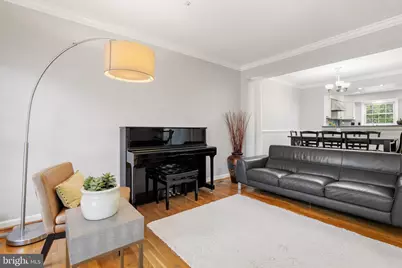 10166 Treble Court, Rockville, MD 20850 - Photo 3