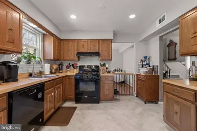 18568 Cape Jasmine Way, Gaithersburg, MD 20879 - Photo 9