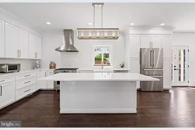 6202 Massachusetts Avenue, Bethesda, MD 20816 - Photo 13