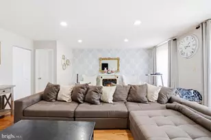 19720 Greenside Terrace, Montgomery Village, MD 20886 - Photo 7