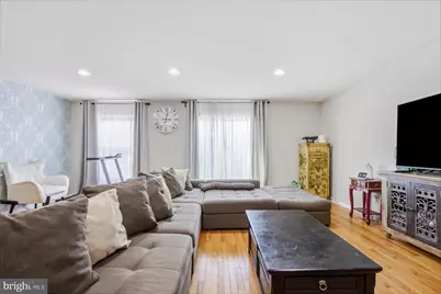 19720 Greenside Terrace, Montgomery Village, MD 20886 - Photo 5