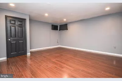 752 College Parkway #7-752, Rockville, MD 20850 - Photo 25