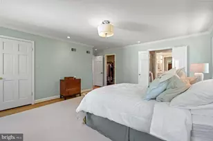 8224 Kerry Ct, Chevy Chase, MD 20815 - Photo 17