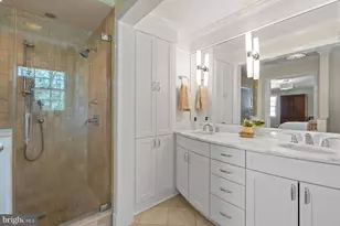 8224 Kerry Ct, Chevy Chase, MD 20815 - Photo 19