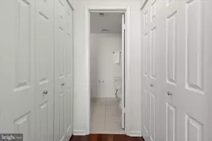 10101 Grosvenor Pl, Rockville, MD 20852 - Photo 31