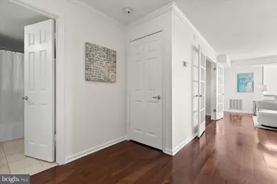 10101 Grosvenor Place #1106, Rockville, MD 20852 - Photo 5