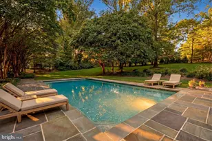 8509 Country Club Dr, Bethesda, MD 20817 - Photo 29