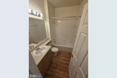 19606 Galway Bay Circle #401, Germantown, MD 20874 - Photo 5