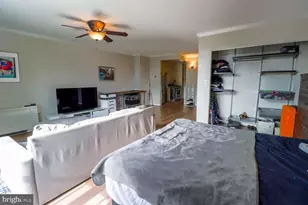 4242 East-West Hwy, Chevy Chase, MD 20815 - Photo 5