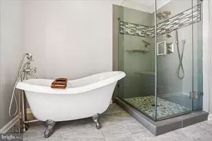 18512 Fiddleleaf Terrace, Olney, MD 20832 - Photo 23