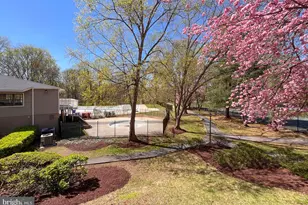 3 Pickering Ct, Germantown, MD 20874 - Photo 29