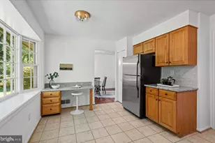 2300 Musgrove Rd, Silver Spring, MD 20904 - Photo 7
