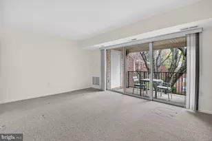 862 College Pkwy, Rockville, MD 20850 - Photo 5