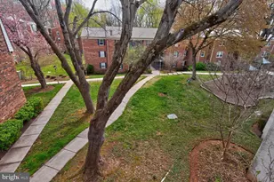 862 College Pkwy, Rockville, MD 20850 - Photo 29